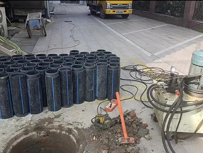 张掖PE置换管厂家 DN315置换管 非开挖管短管置换